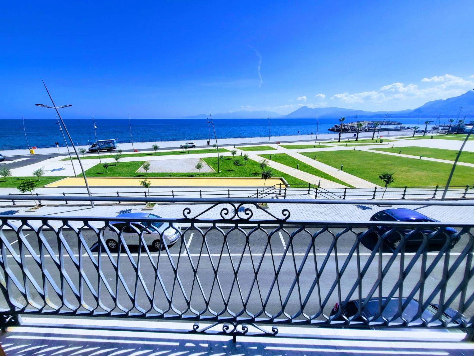 Seafront House Gabbiano Azzurro Apartment Santa Flavia Exterior foto